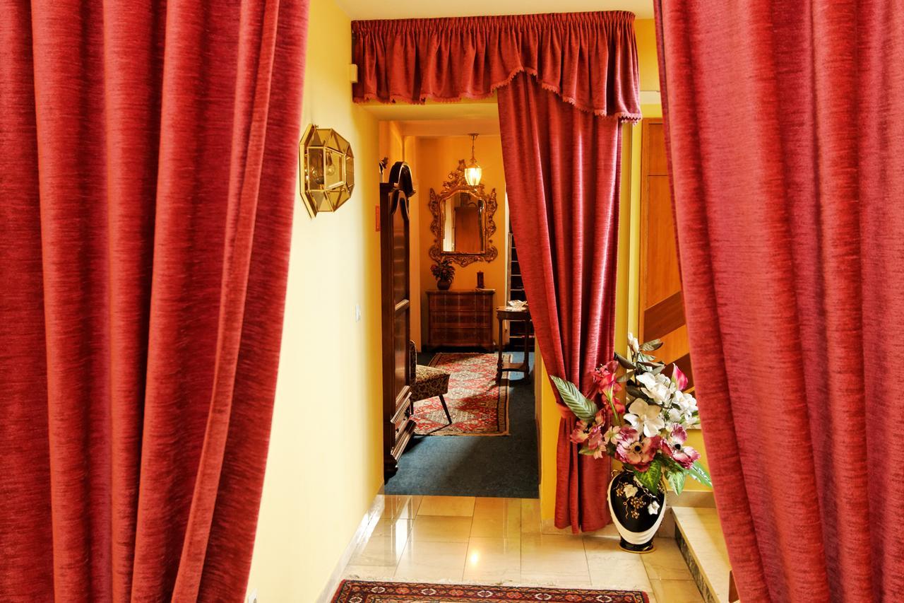 Hotel Garni Regina Goessweinstein Bagian luar foto
